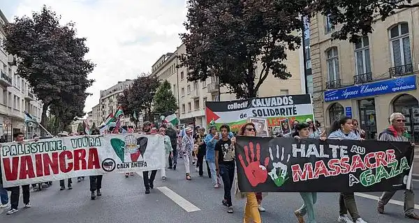 Manif de collective 14