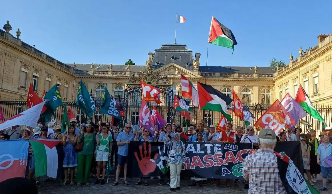 26 juin, rassemblement, à l'appel du Collectif Palestine 78 devant l'entrée du château des rois morts et éteints, à Versailles !     